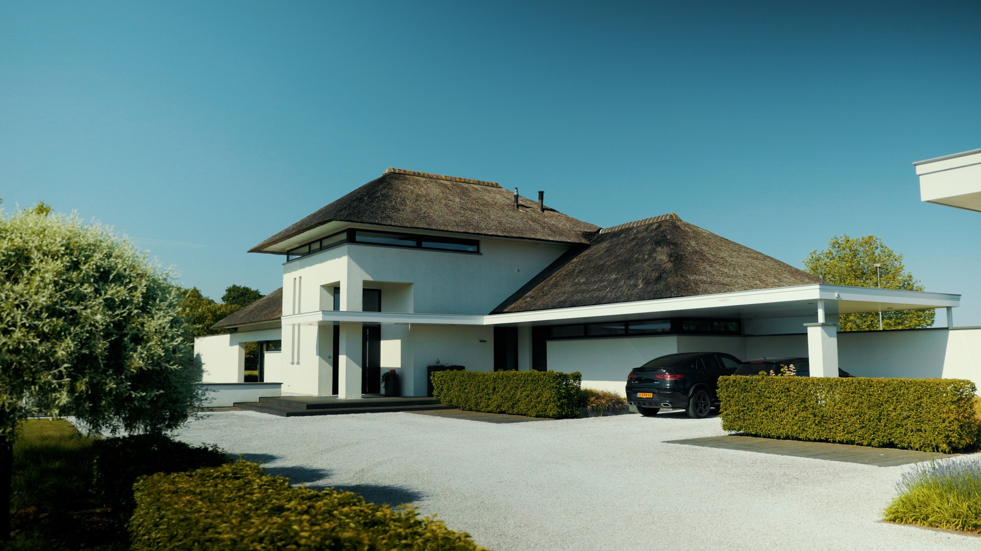 Vrijstaande woning met aluminium schuifpui
